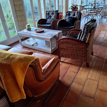 Les Vallons Holiday Home Lioux Exterior photo