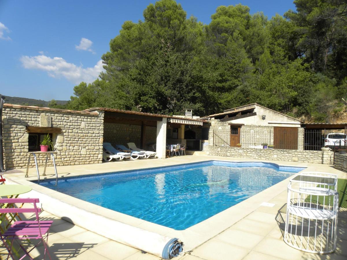 Les Vallons Holiday Home Lioux Exterior photo